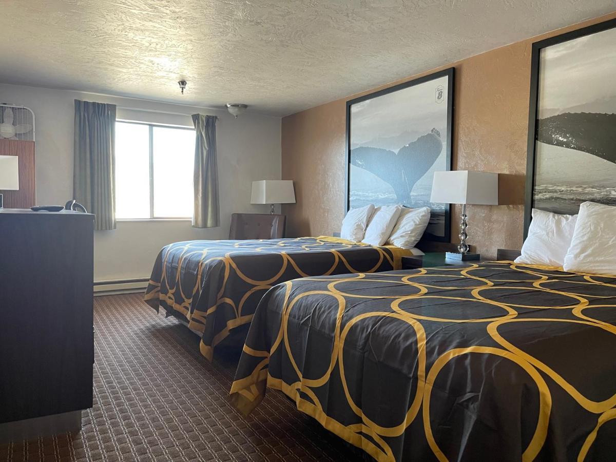 Super 8 By Wyndham Ketchikan Esterno foto