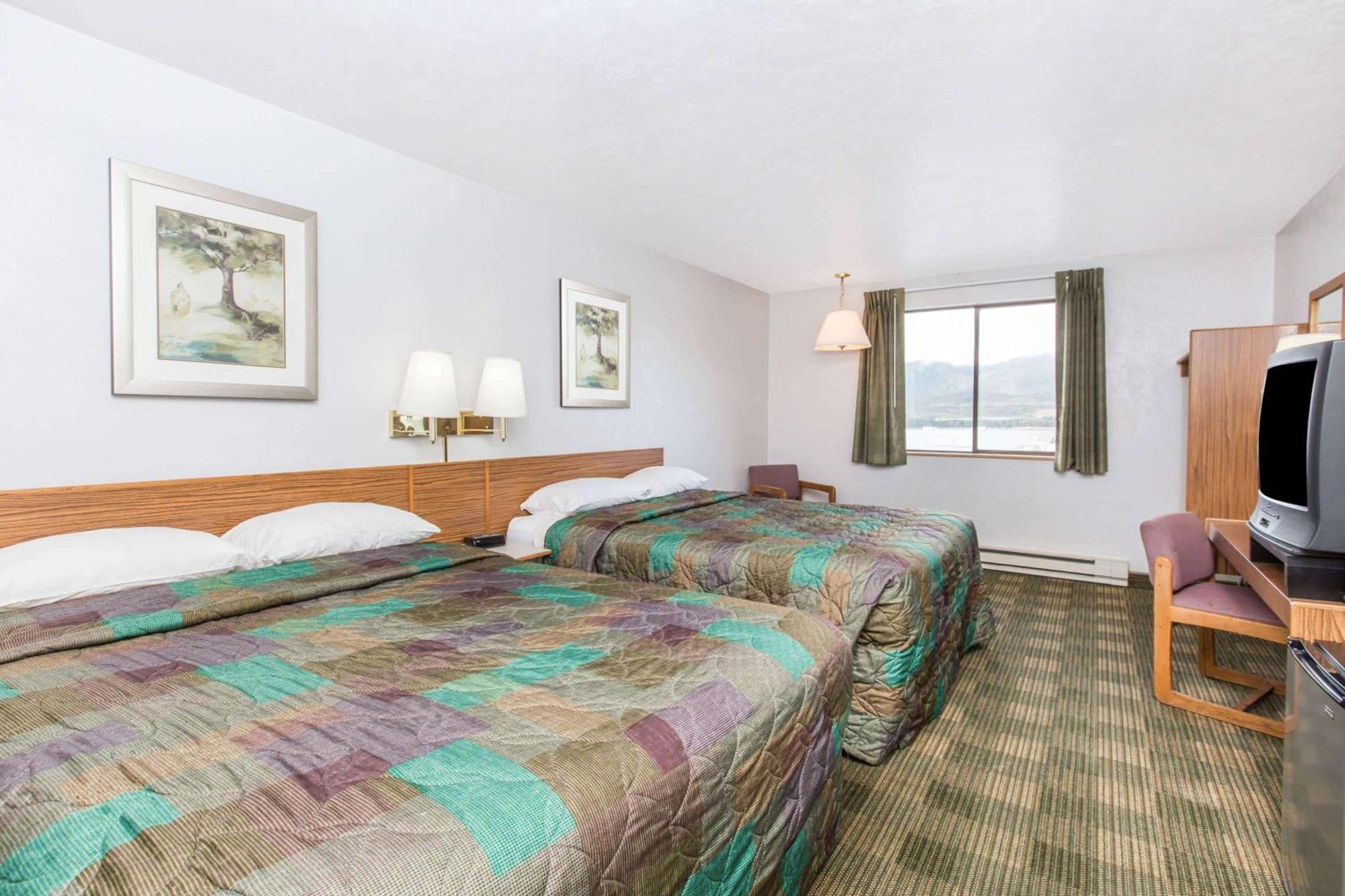 Super 8 By Wyndham Ketchikan Esterno foto